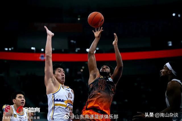关于三分雨:北京队三分球命中率突破40%,火力猛爆!的信息 关于三分雨:北京队三分球命中率突破40%,火力猛爆!的信息