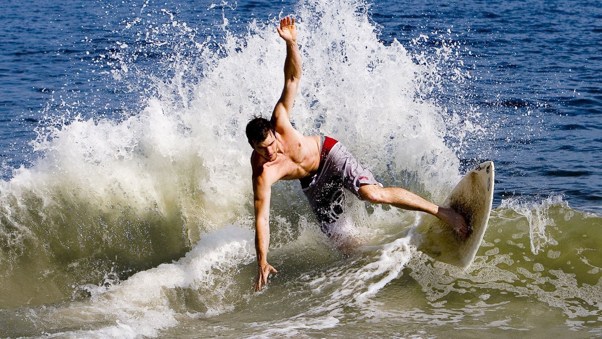 女子选手打破性别偏见，女性打破性别歧视的例子